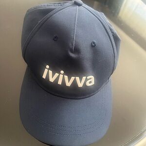 Ivivva cap with ponytail spot blue and white size XS/S